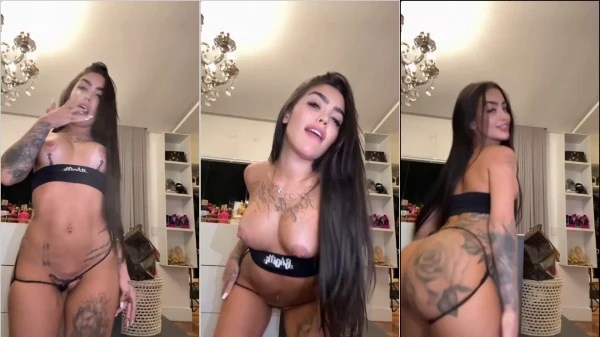 Brah, a MC Mirella, essa peituda brasileira, tá dando uma pressionada no bundão dela!