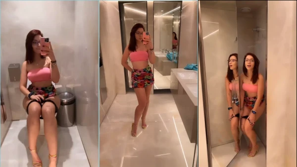 Vídeo da Cibelly Ferreira se despindo da calcinha pra fazer xixi