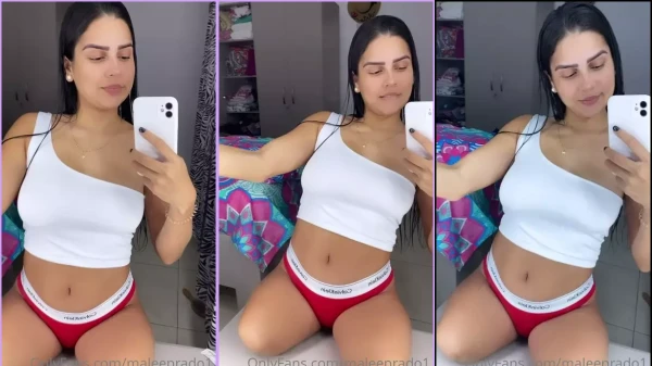 Com uma calcinha vermelha, a Maria Alejandra Prado sabe como deixar todo mundo de queixo caído!
