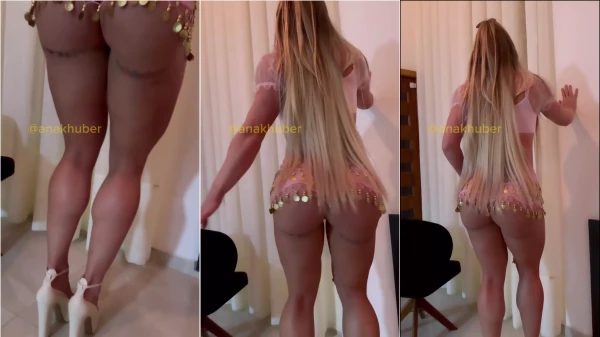 Ana Khuber, a delícia que todo mundo adora!