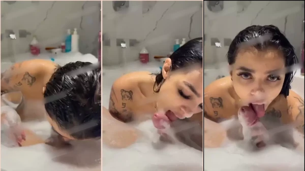 Karely Ruiz gravou um vídeo dando uma lambidinha caprichada na ‘banheira’, viu?