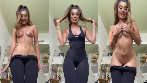 Marina Maya, a gata do OnlyFans, tá toda trabalhada no look fitness se mostrando