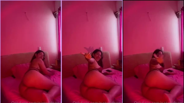 Naomi Doggy no pornô exótico rebolando sua bunda gostosa