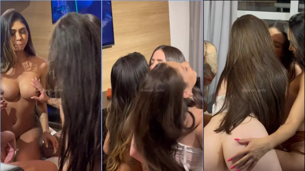 Sarah Sofhia em um vídeo hot lésbico com uma ninfeta cheia de vontade