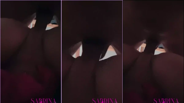 Uma festinha deliciosa na xoxota da Sabrina De Martini