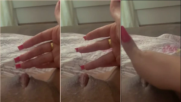 Vídeo da Rafaela Sumpani no OnlyFans, com a buceta molhadinha!