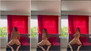 Colombiana sexy Tataherrera22 totalmente nua