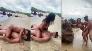 Jessica Karoline teve um momento delícia na praia