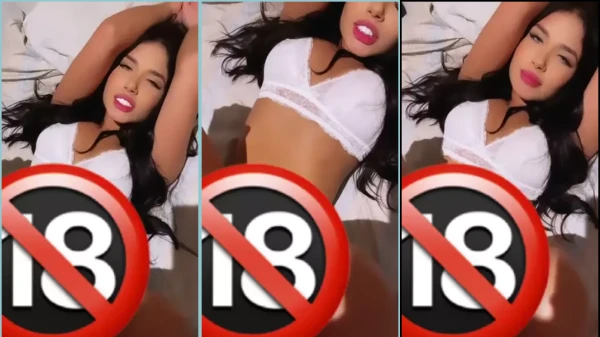 Vídeo íntimo da Ester Muniz nua