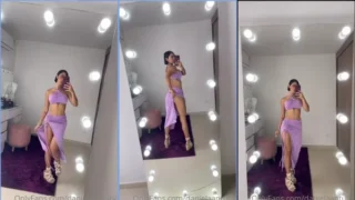 Daniela Antury toda poderosa de vestido lilás, rebolando com estilo